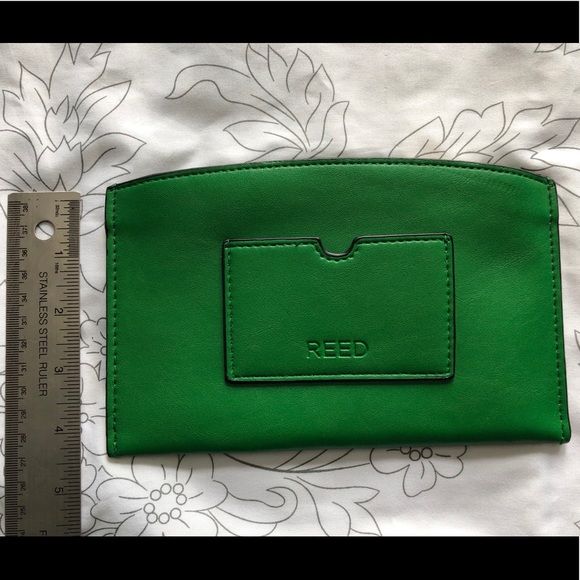 Reed Small Green Pouch - Picture 4 of 4